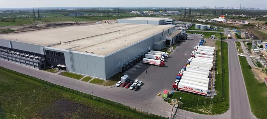 Maersk moves out of Russia - EUROMOVERS