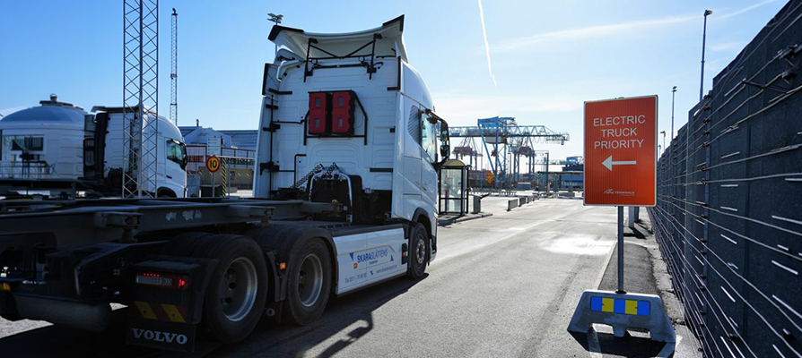 Priority for electric trucks at the Port of Gothenburg - EUROMOVERS
