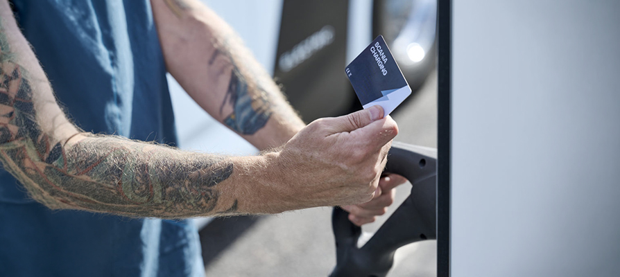 Easier payment at EVBox fast charging stations - EUROMOVERS