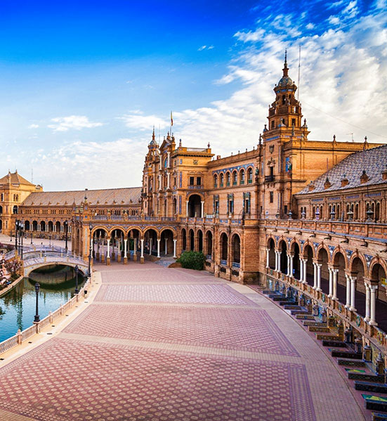 Planning Your Move to Spain with Global Coordination - EUROMOVERS